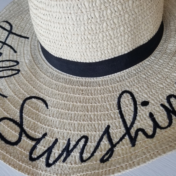 Hello Sunshine Sun Hat - Picture 2 of 2